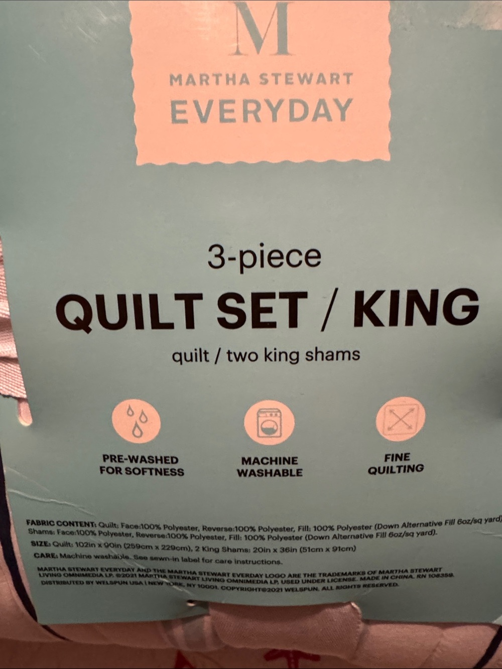 Brand New Martha Stewart Everyday King Size Quilt Set